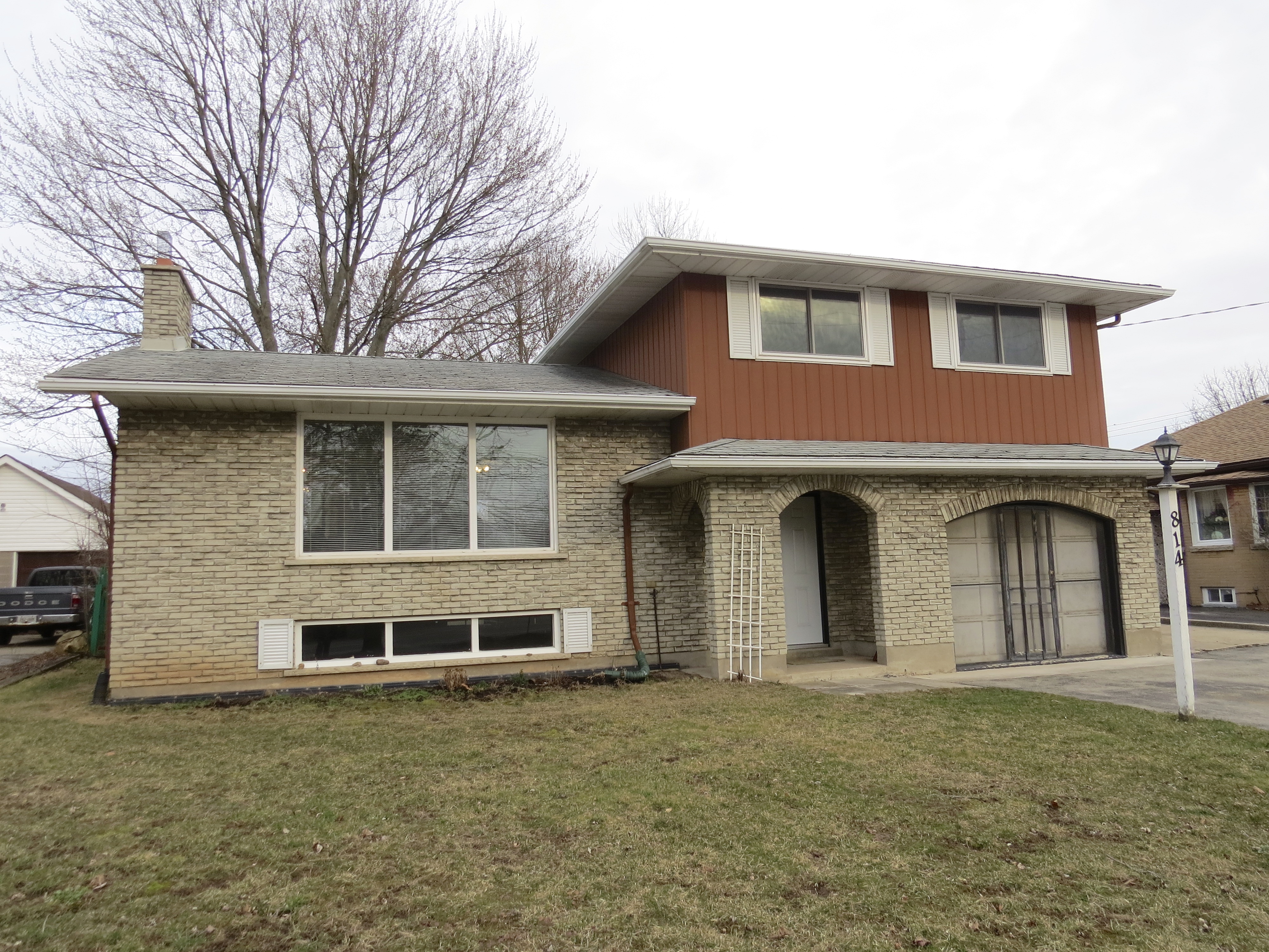 SOLD! 814 South Pelham St., Welland $249,900
