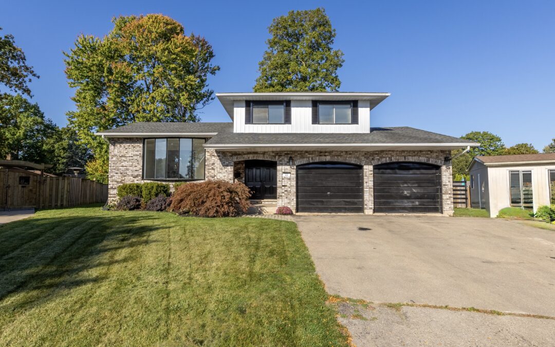 22 Little John Crt., Welland
