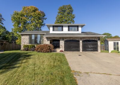 22 Little John Crt., Welland